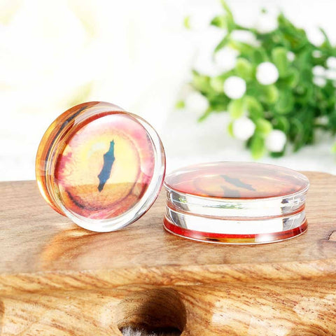 The Eye of Sauron ear plugs 8mm to 30mm with free shipping. Clear saddle ear plugs themed after eye of Sauron. 